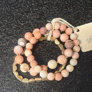 Universal Thread Blush and Gold Beaded Stretch Bracelet Set